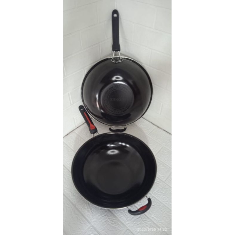 wajan enamel antik lengket UK 34 cm merk gionee