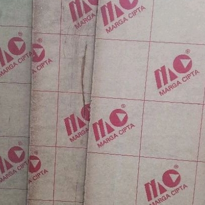 

Akrilik Bening 8 mm 122 x 244 cm Acrilic Polos Stok lama MARGA CIPTA