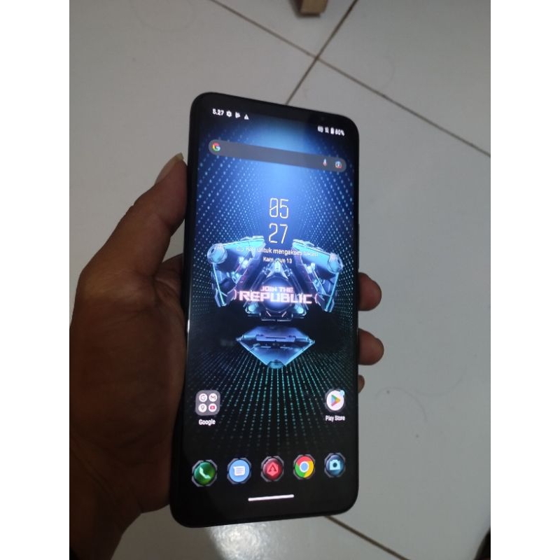 Asus Rog phone 5s 8/128 resmi