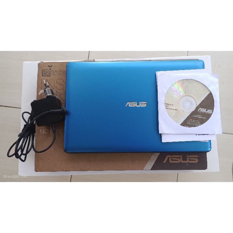 Preloved Notebook PC Asus X200M Biru Minus Laptop Bekas Kanibalan