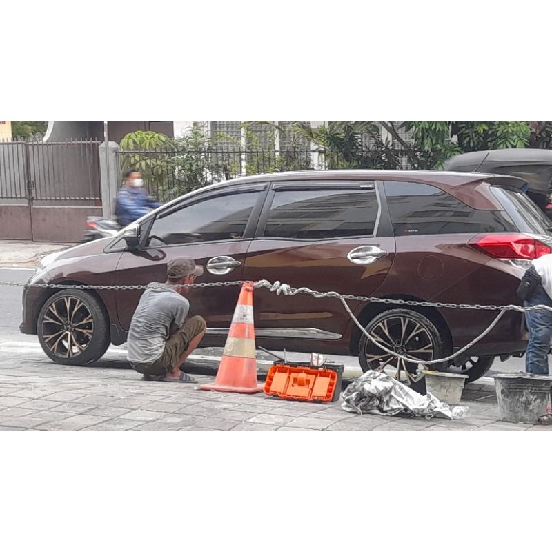 PPF Paint Protection Film Oraguard dengan pemasangan