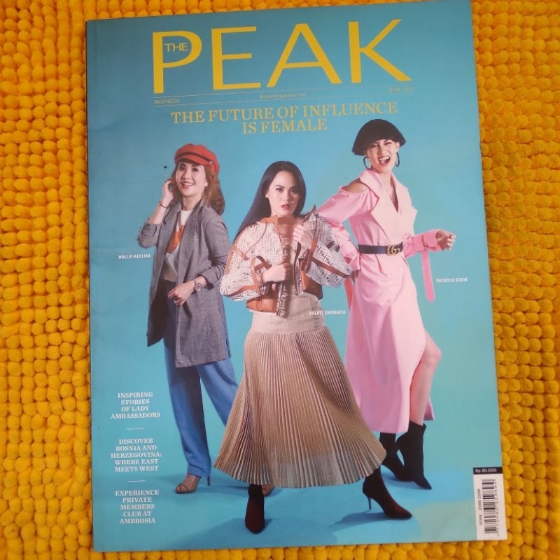 MAJALAH THE PEAK APRIL 2019 COVER SHERYL SHEINAFIA