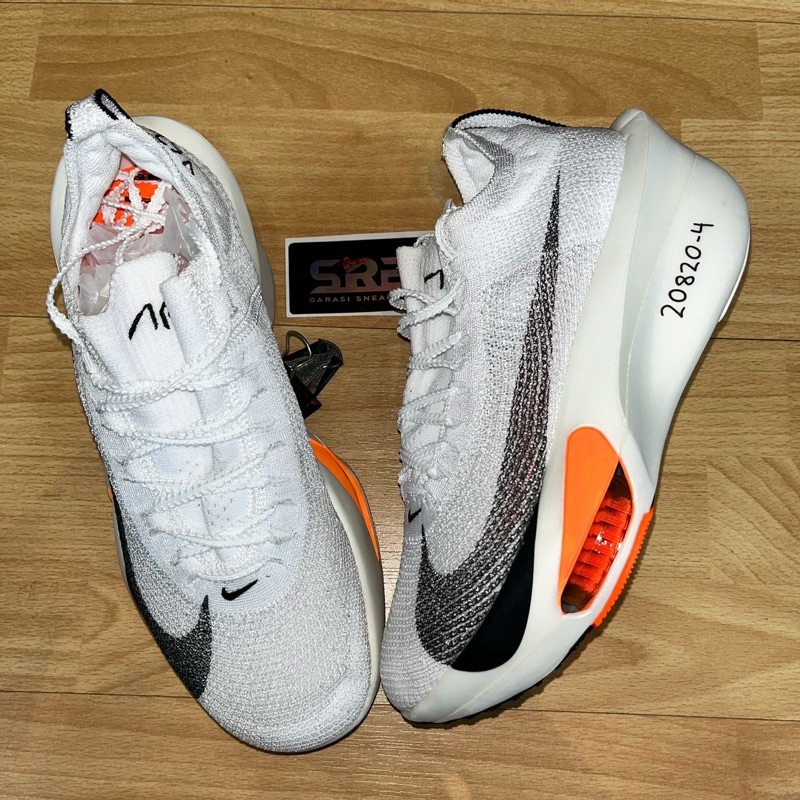 Nike zoomx alphafly 3 white orange