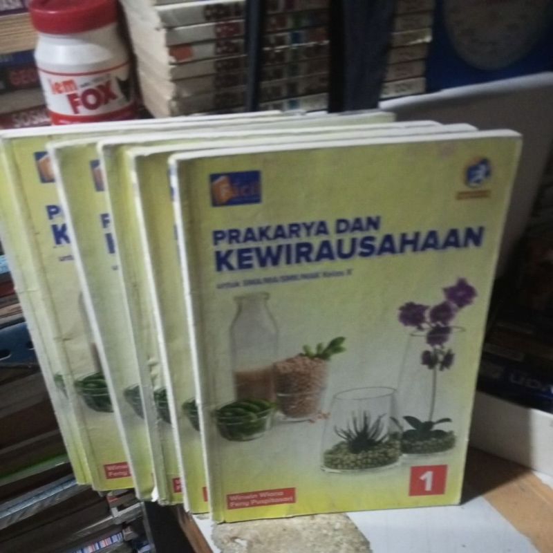 BUKU PRAKARYA DAN KEWIRAUSAHAAN UNTUK SMA KELAS 10/X/1 REVISI K13 PENERBIT FACIL