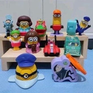 Happy Meal Minion Despicable Me 2022 set