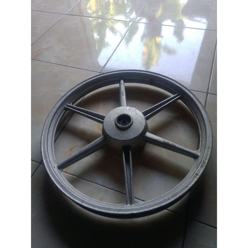 pelek resing depan palang 6 teromol buat supra gereand palang