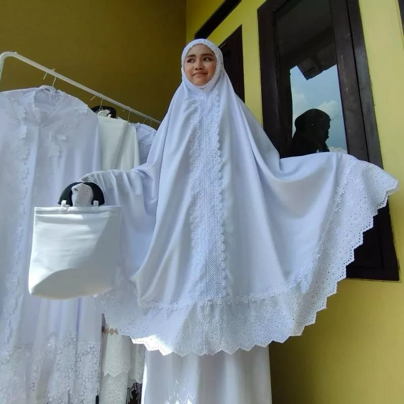 Mukena Dewasa Katun Aisyah Renda Salur Putih