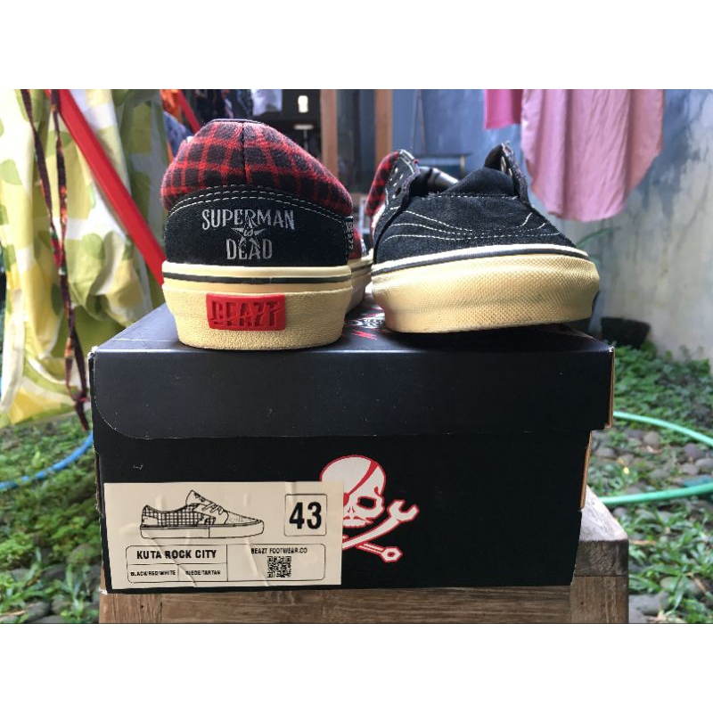 Sepatu Beazt x Superman Is Dead"Kuta Rock City"