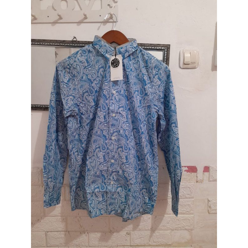Kemeja Pretty Green Paisley Size XS