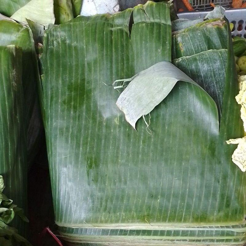 

daun pisang 5000 /ikat