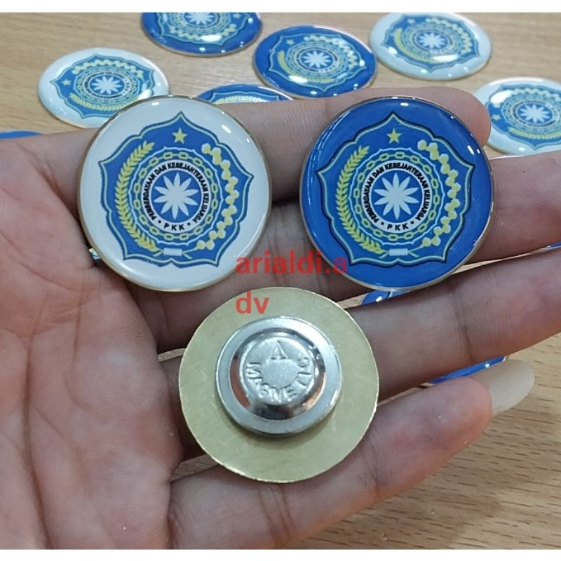 pin PKK kuningan lapis resin magnet pin pkk kuningan magnet