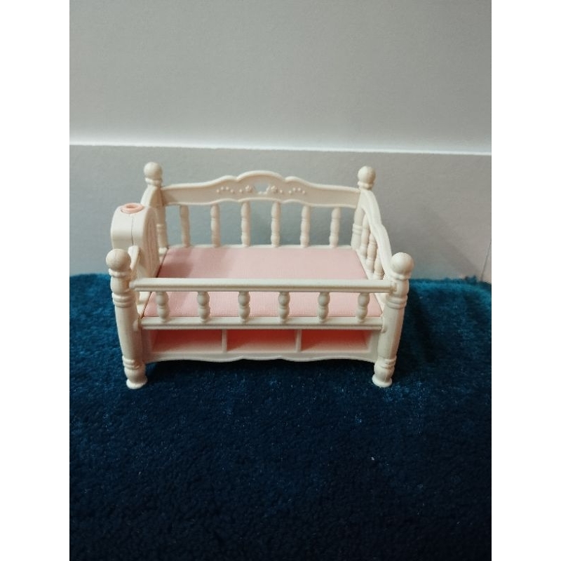 Sylvanian Families Baby Bed Crib Preloved