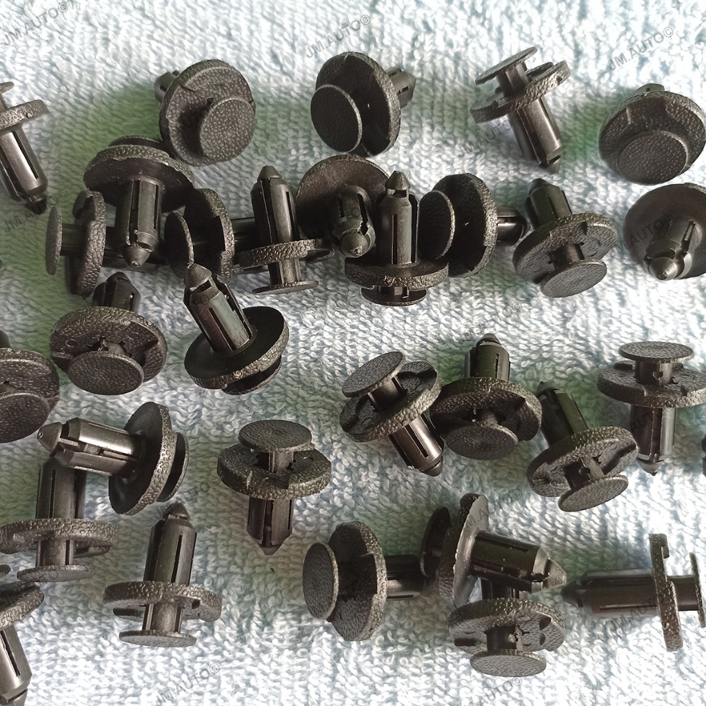 Cengkeh Mobil Avanza Klip Kancing Mobil Pin Pengunci Body Kendaraan (Harga Satuan)