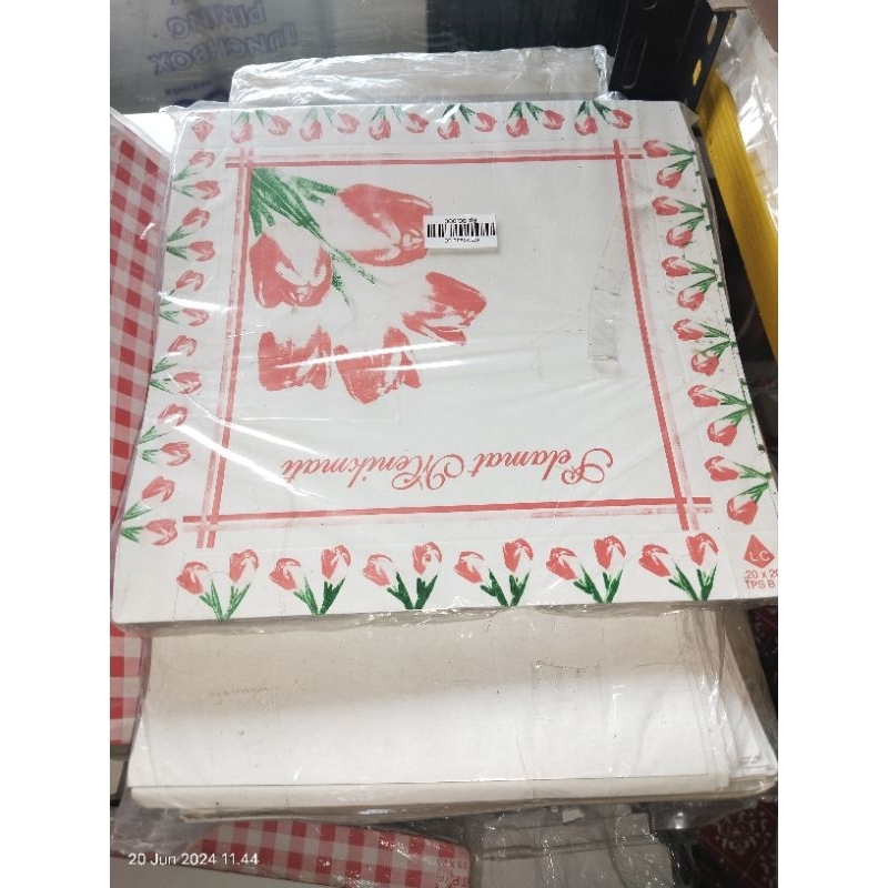 

KOTAK ECER 20cm, 22cm, 25cm, 28cm, 30cm