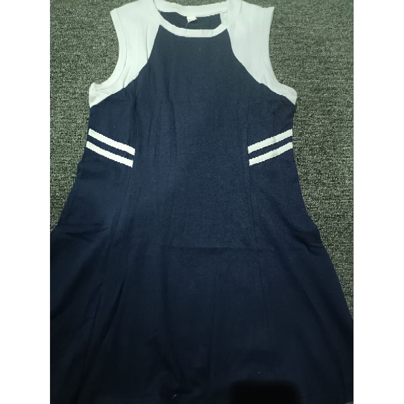 Baju olahraga Anak perempuan