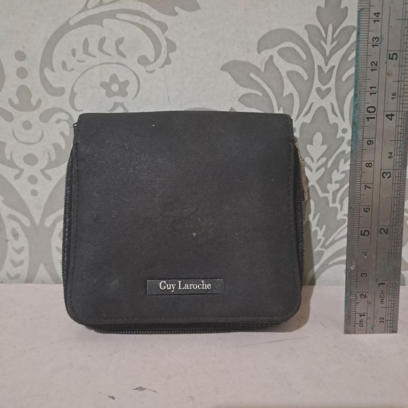Dompet kecil guy Laroche preloved