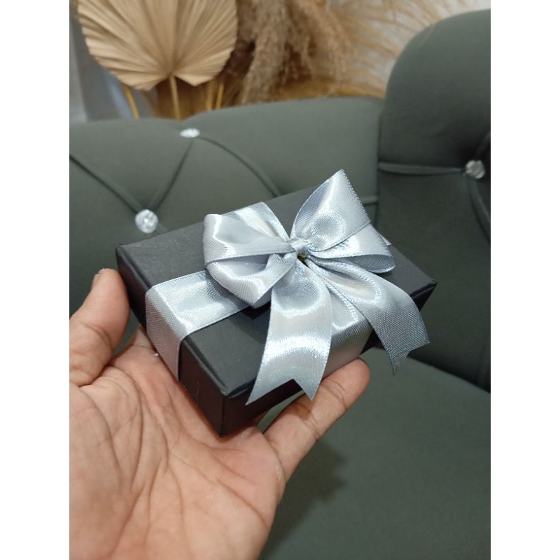 

kotak kado 10x7x3 cm exclusive premium berpita