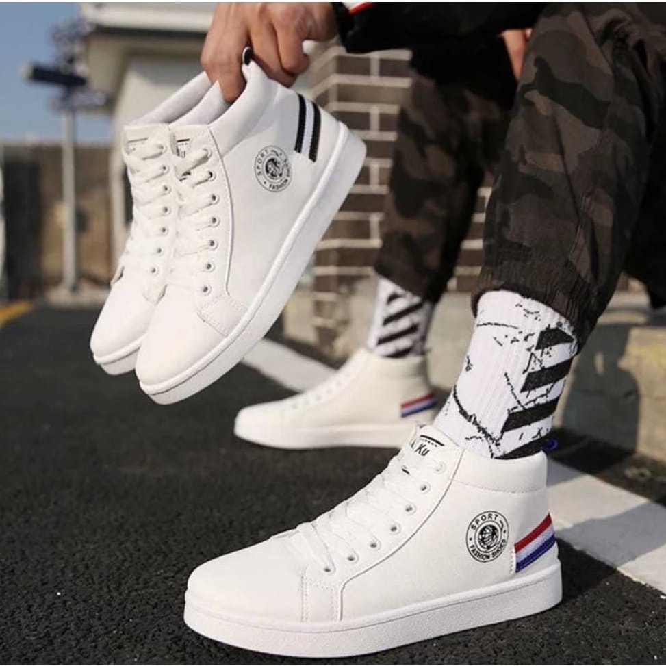 KODE E69V Sepatu Sneaker pria boots bendera PutihHitam  Sepatu Putih Casual Pria Wanita