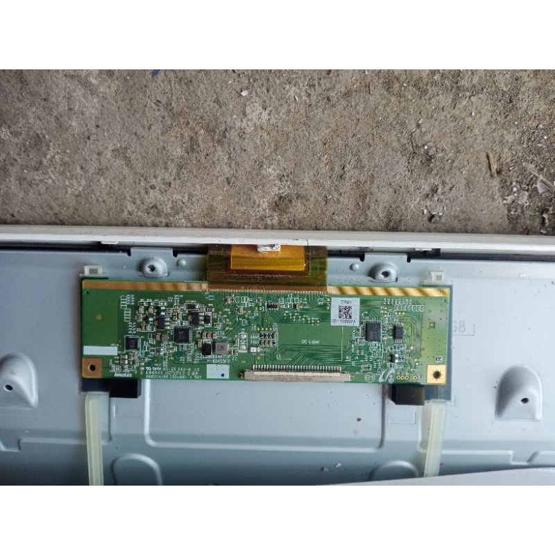 Ticon Tcon Sharp 2T-C32BB2I