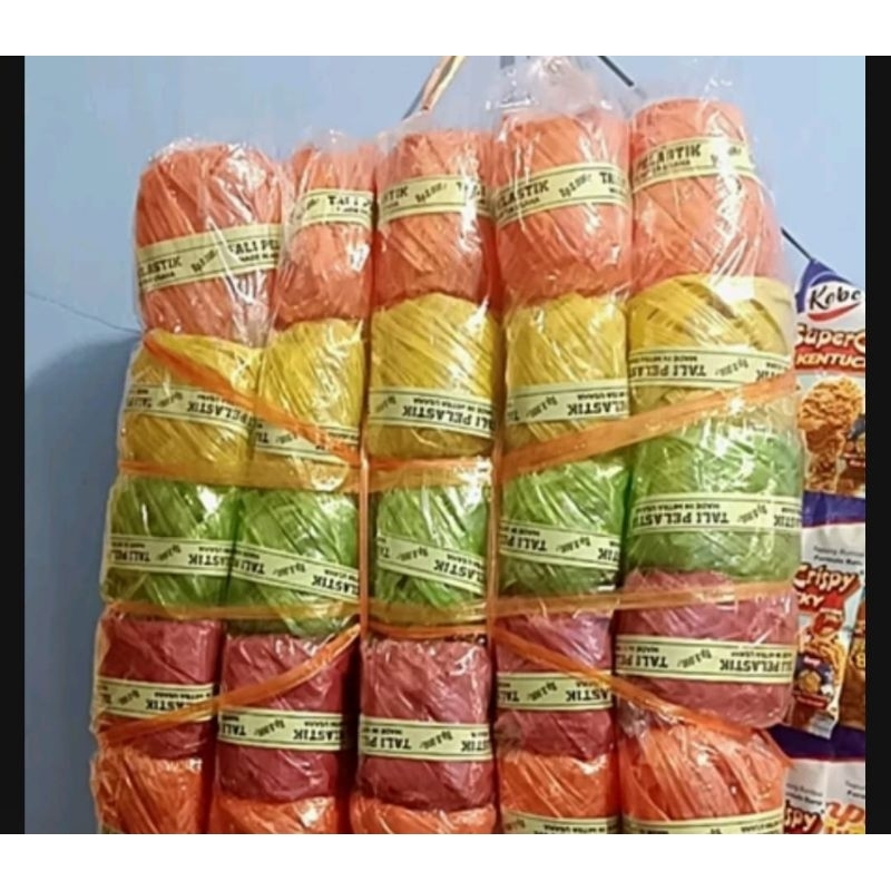 

Tali Rafia Tanggung Ecer 2000