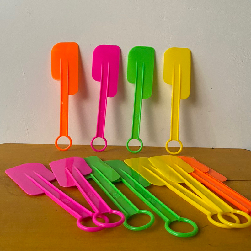 SOLET SAMBAL PLASTIK/ SPATULA PLASTIK/ SOUVENIR SOLET PLASTIK