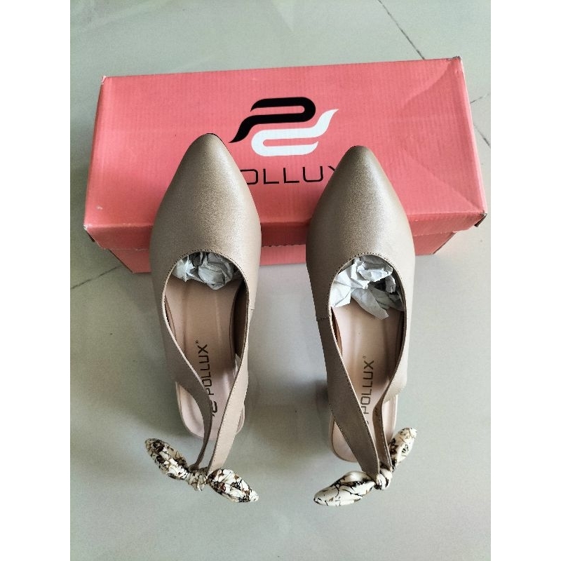 sepatu pollux