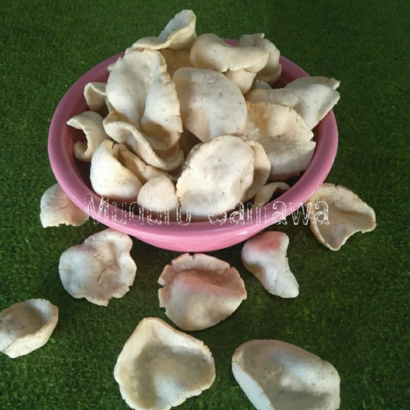 

Kerupuk Puli Mentah 500 gr / Kerupuk Mentah / Kerupuk Rambak / Kerupuk Puli Madura / Kerupuk Poligo