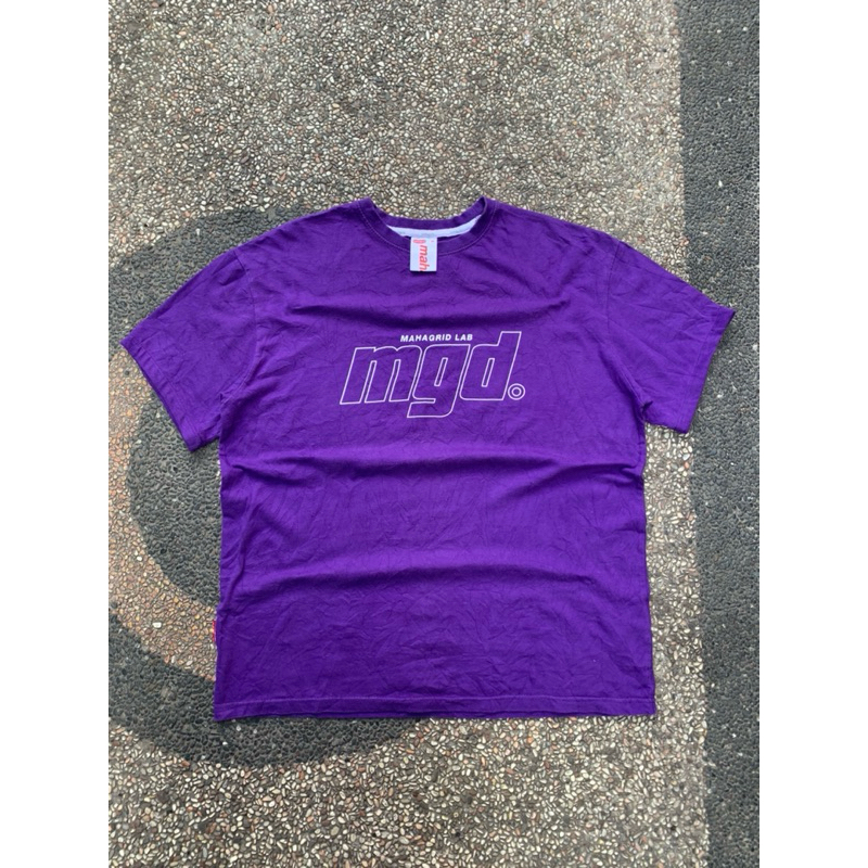 Kaos oversize mahagrid