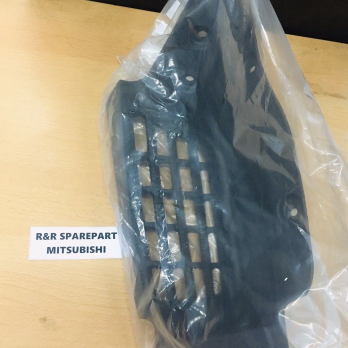 Paling Murah Foot step  Step Front  Injekan Kaki Kanan canter Mobil Canter Original1 Mitsubishi MK43