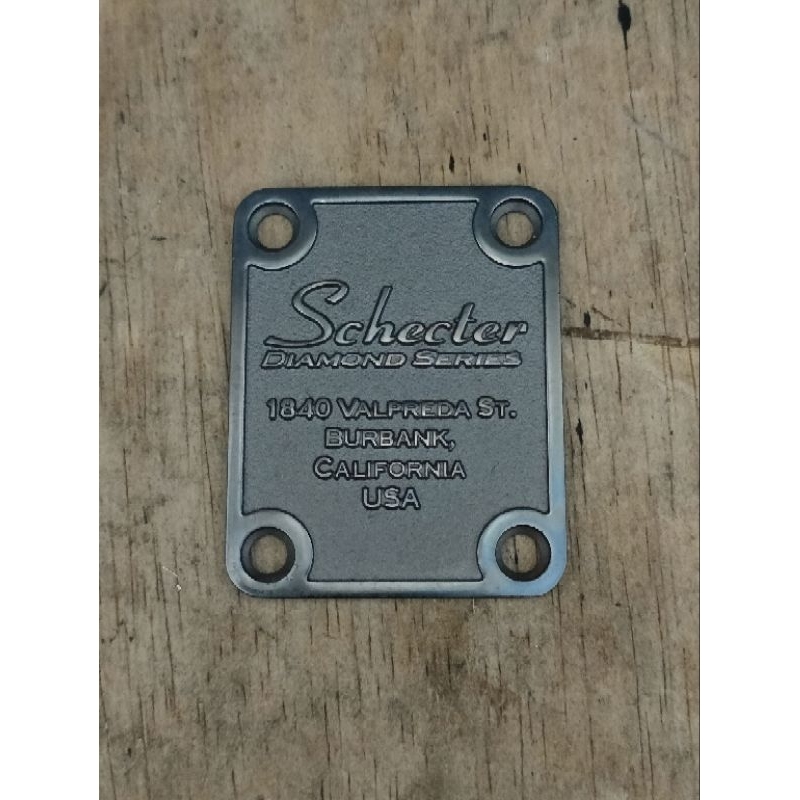 Neck Plate Tulisan SCHECTER - Chrome