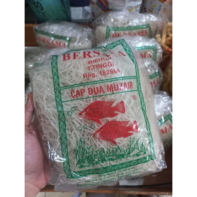 

MIE BIHUN MIHUN ENAK MURA DARI MEDAN