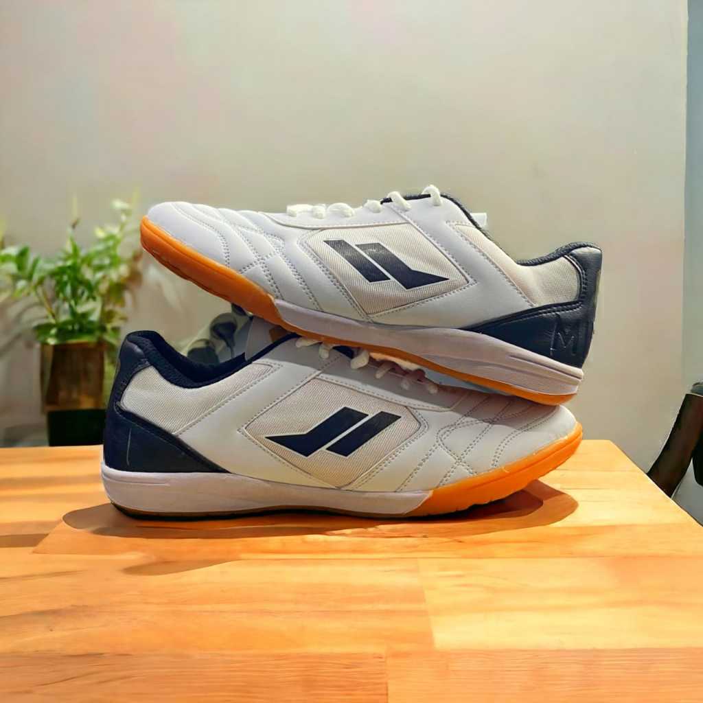SEPATU FUTSAL MILLS VOLTA PRO / SEPATU FUTSAL MILLS