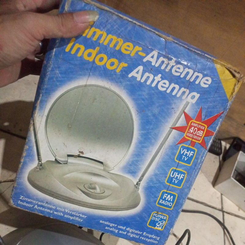 ANTENA ANTENNE INDOOR AMPLIFIER/VHF/UHF/FM/POWER DISC