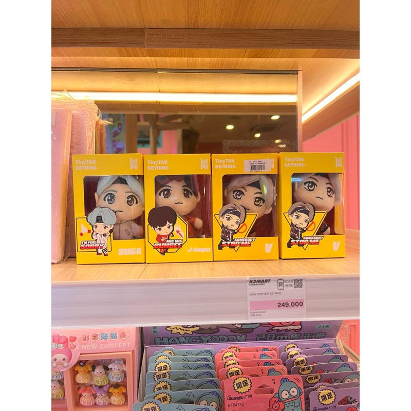 TINYTAN KEYRING KPOP BTS