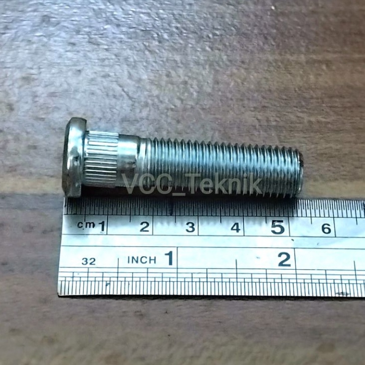 Baut roda panjang Honda jazz Briomobilio CRV asli japan