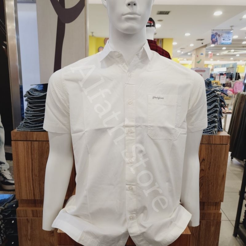 KEMEJA PENDEK PRIA WARNA PUTIH GIANI GRACIO G7100400209