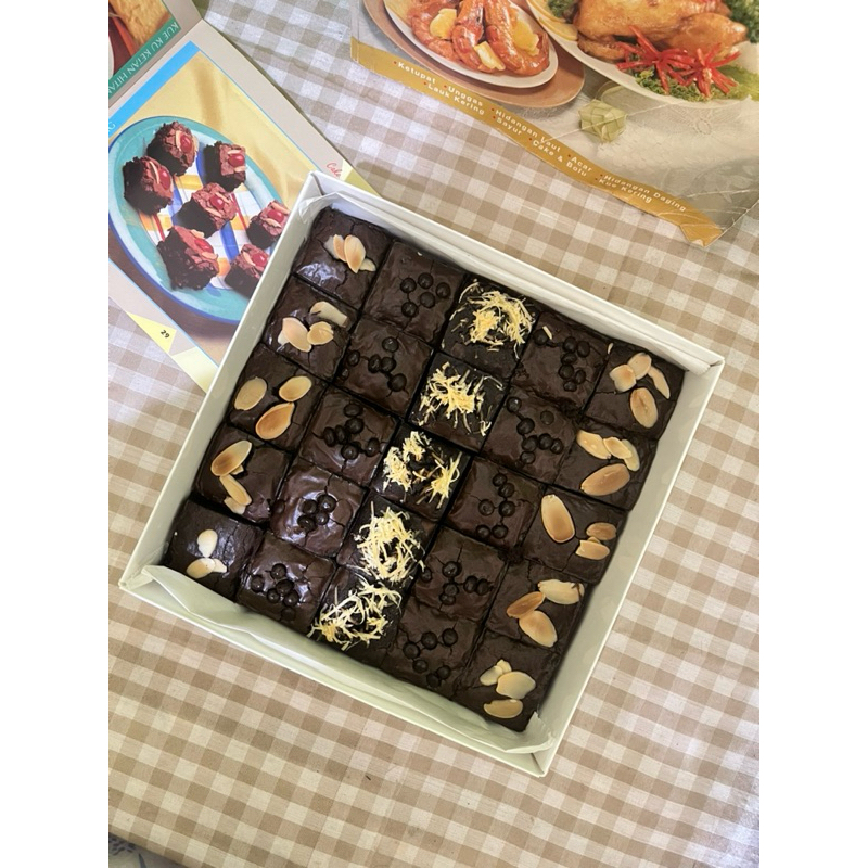 Fudgy Brownies 20x20