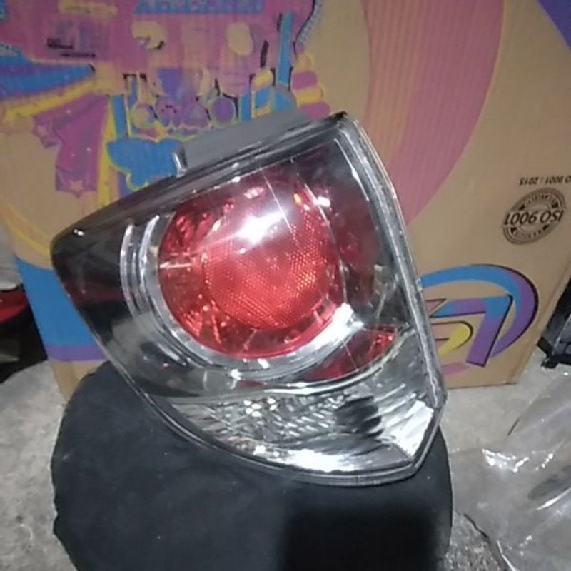 lampu stop fortuner 2012 2015