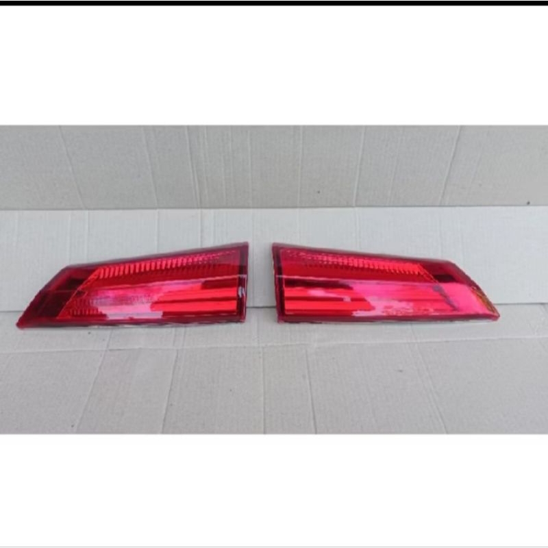 Reflektor bagasi Calya Reflektor bagasi Siagra Lampu bagasi Siagra Lampu bagasi Calya