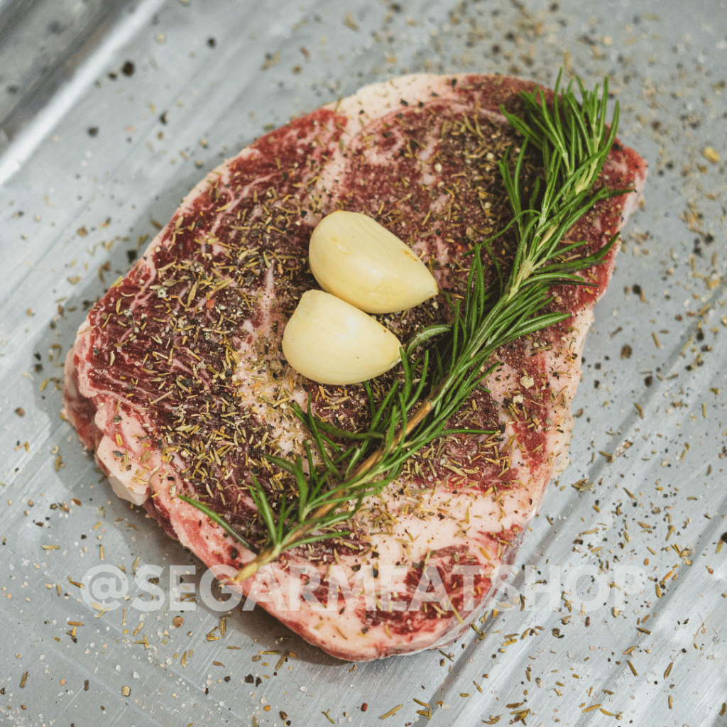 

Steak Marinasi AUS Wagyu Ribeye MB5+ (Siap Masak) Ready to Cook Steak