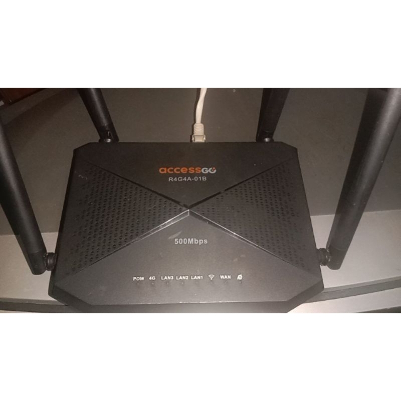 ROUTER WIFI/ MODEM 4 ANTENA (BISA SIM CARD)