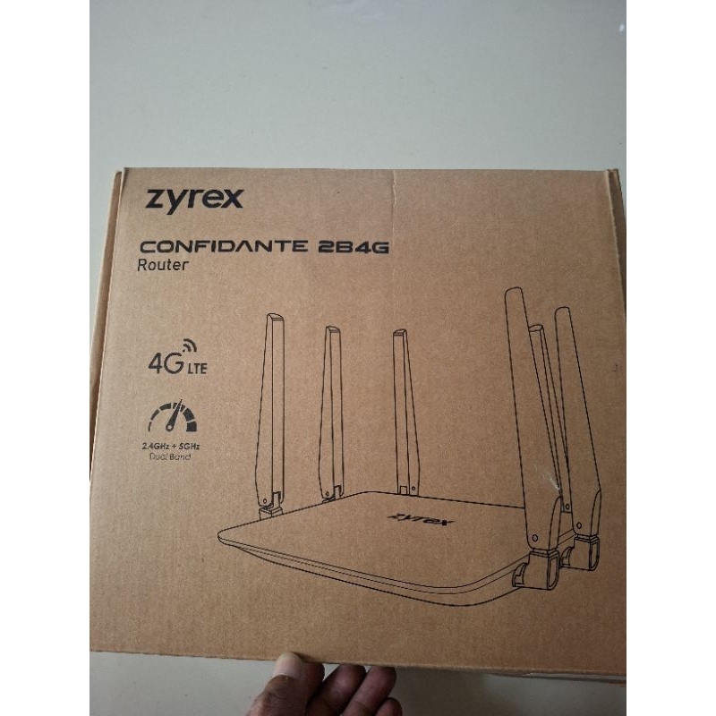 router zyrex confidante dual band 4G LTE
