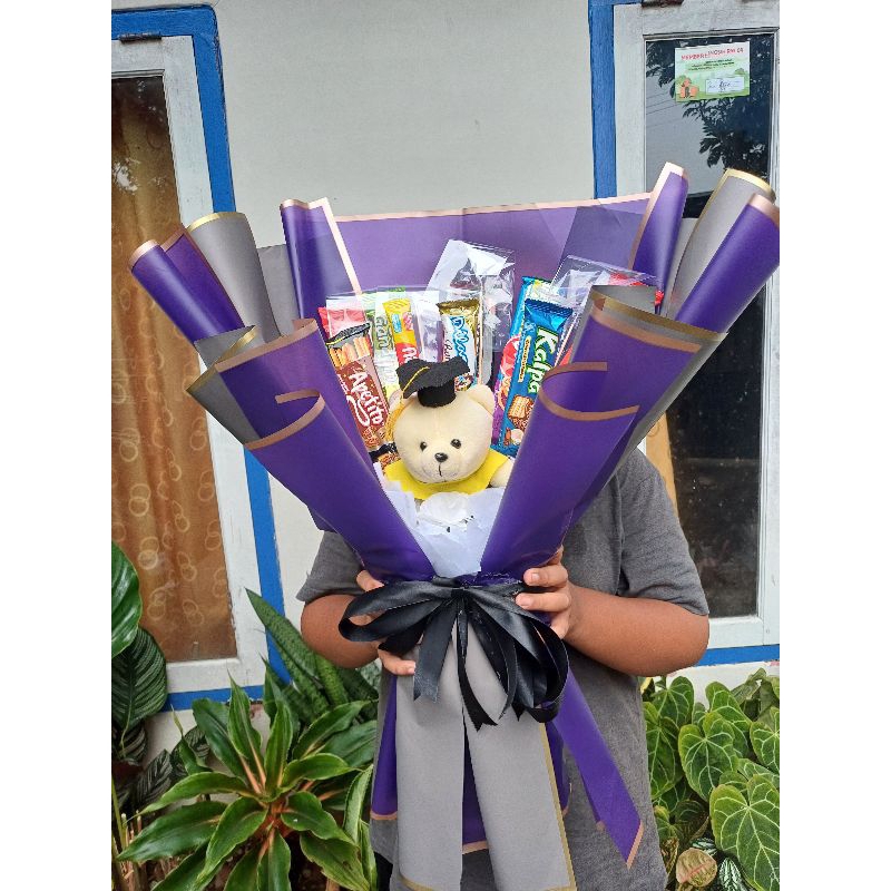 

buket makanan + boneka + bunga + slot uang 5 besar