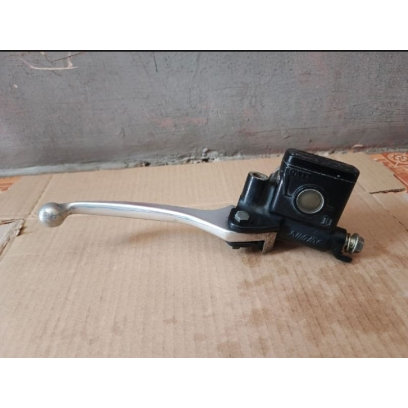 Master rem atas honda Beat karbu Beat fi original copotan wadah tabung oli rem depan