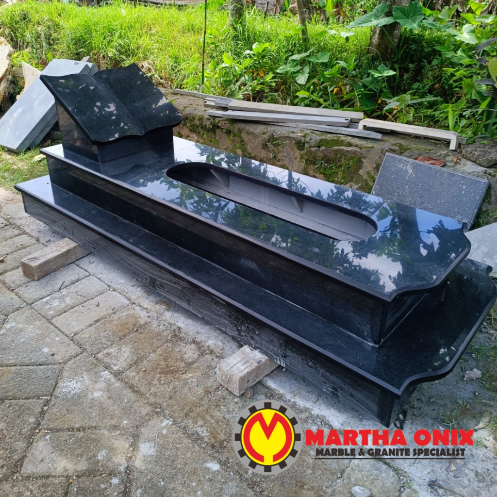 Kijing Makam Marmer Hitam Dewasa Model Pahlawan, Batu Nisan Makam Besar Bahan Marmer Hitam 60x160 cm