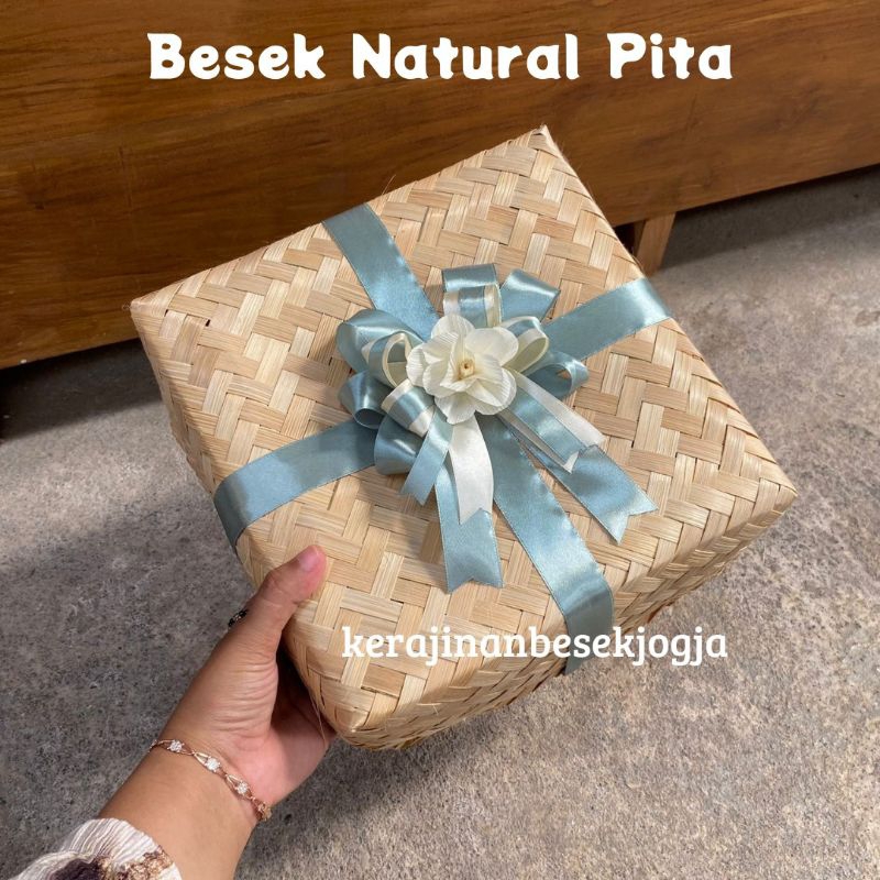 

BESEK NATURAL PITA MURAH | besek anyam besek cantik besek seserahan besekan besek jogja besek nasi besek catering