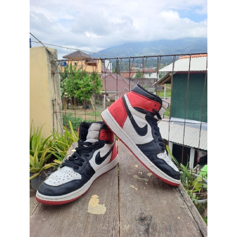 sepatu pria Aj 1 Retro High 'Satin Black Toe' second