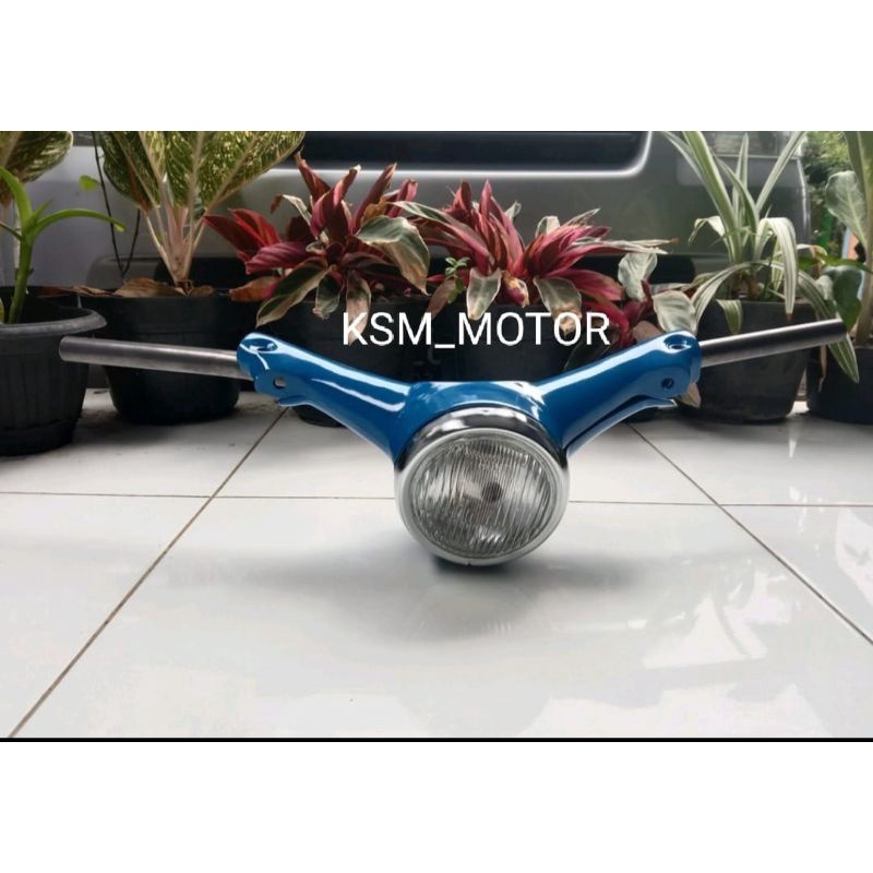 batok lampu depan C70 komplit assy batok atas bawah lampu depan plus spido( batok c70 biru fullset )