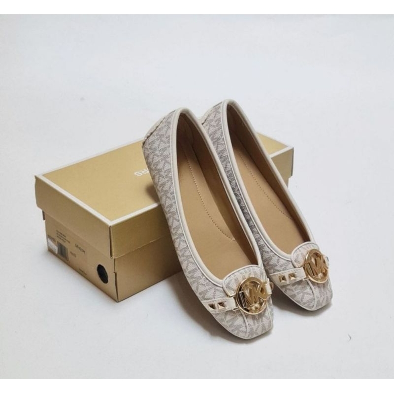 MK Fulton shoes vanilla studd