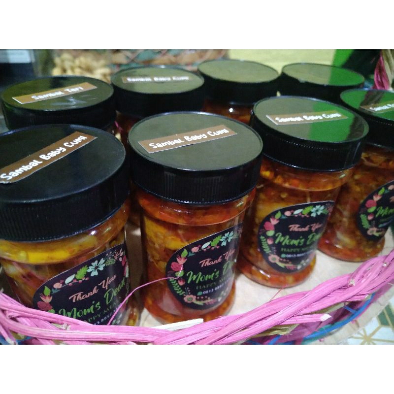 

sambal baby cumi cabe merah /ijo 170gr